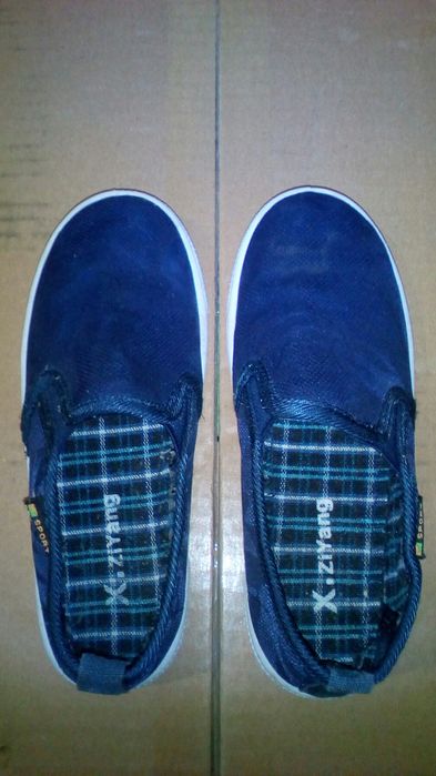 Кроссовки Chicco.