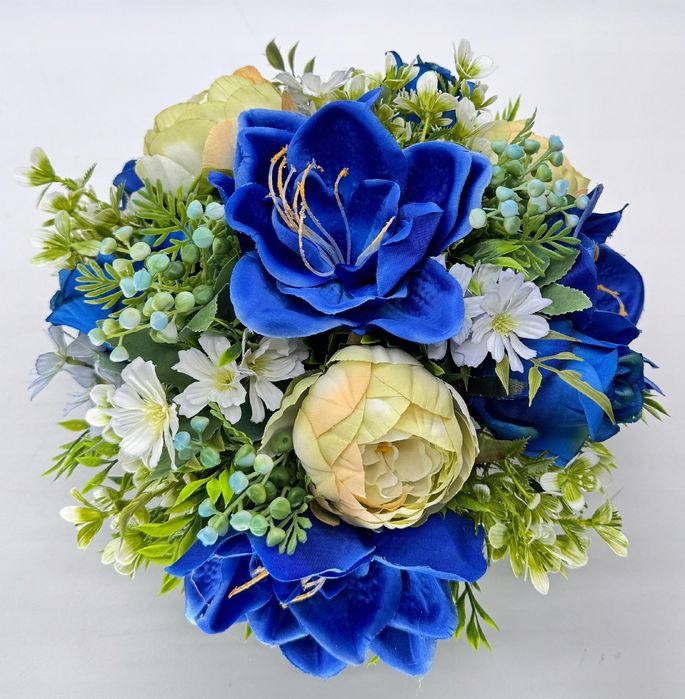 Stroik na grób wiosenny kompozycja na cmentarz