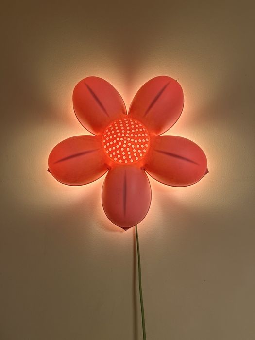 Lampka naścienna kwiatek różowy