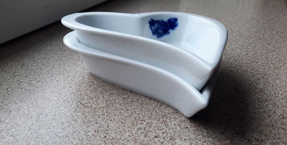 2 miseczki w kształcie serca