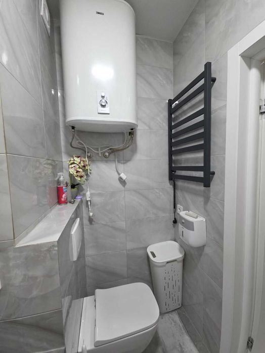 Красивая 1к.квартира с новым ремонтом на Сахарова+гараж