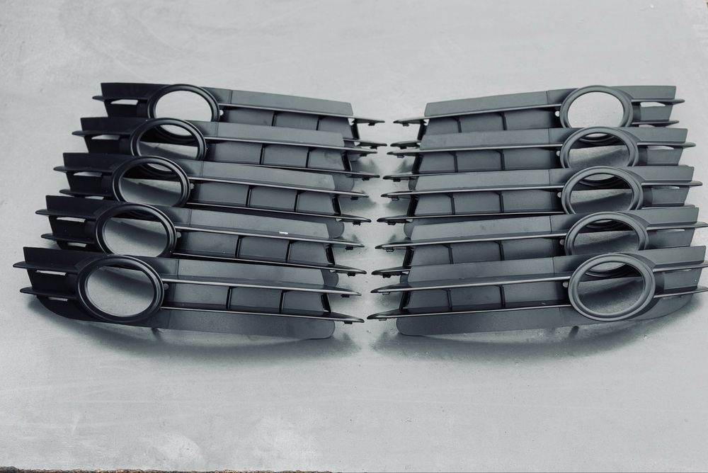 Решітка птф Ауді А6 С6 права ліва накладка решотка Audi A6 C6 розборка