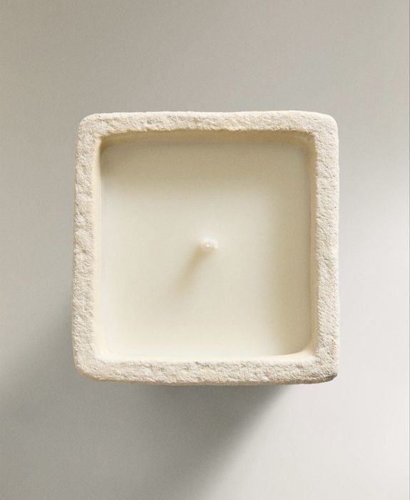 (780 G) Vela Aromática  SACRED ROSE NANUSHKA Zara Home NOVO