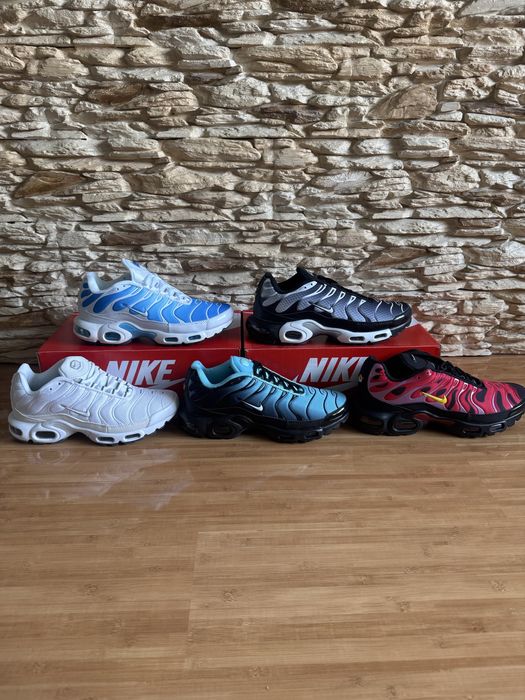 Кросівки Nike Air Max TN Plus