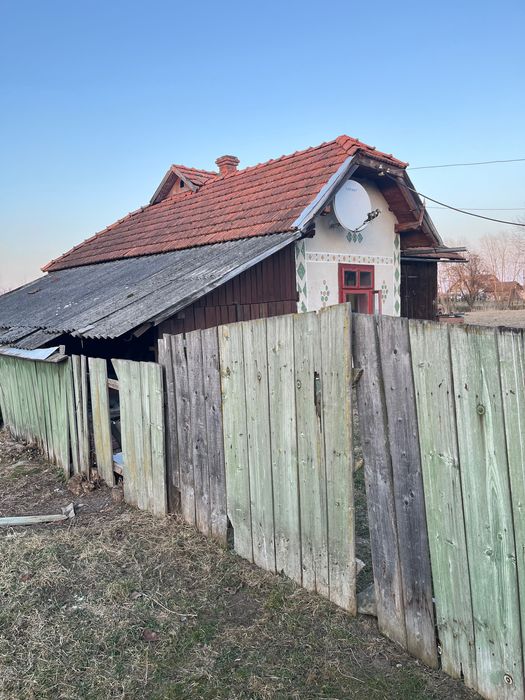 Продам хату воскресинці