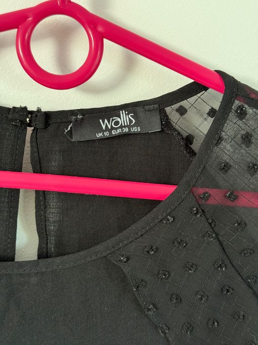 Czarna koszula elegancka z ozdobnymi rękawami Wallis