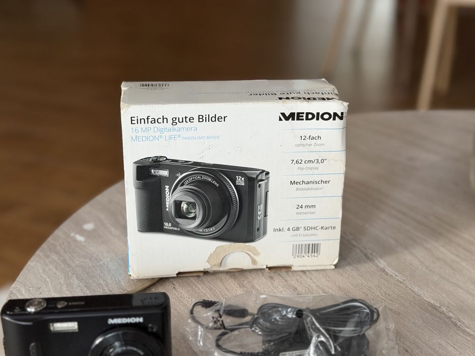 Aparat MEDION kompakt karta 128 GB
