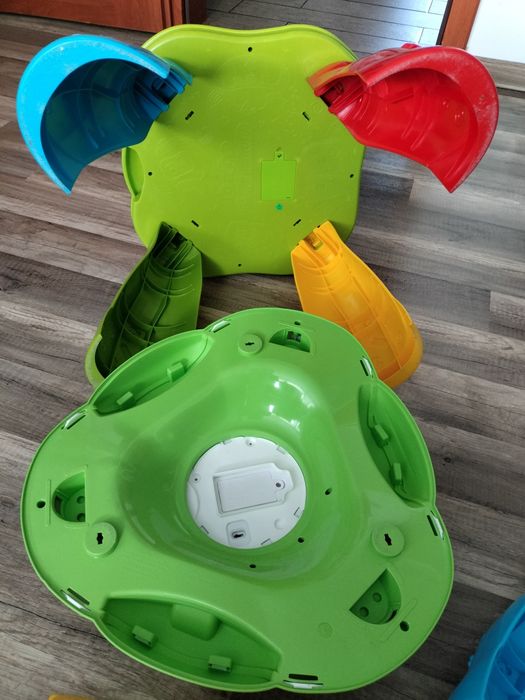 Stoliki edukacyjne Clementoni Activity