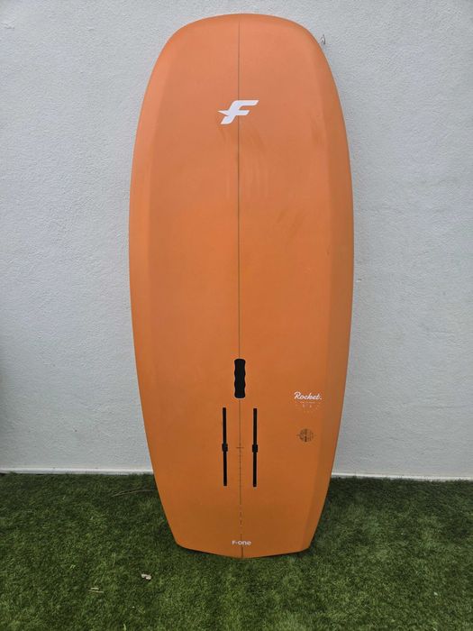 Prancha Wingfoil F-One Rocket Wing 5'4, 75Lts,  óptimo estado