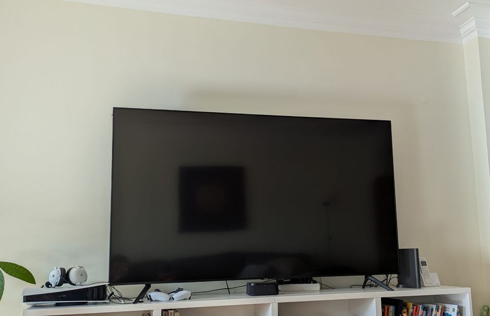 Samsung Crystal UHD TU7005 75 (189cm)