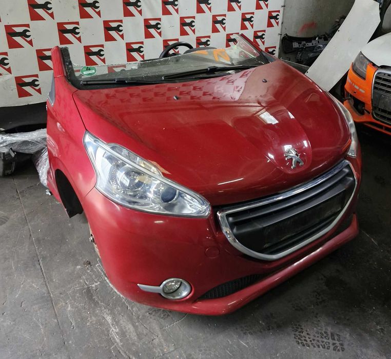 Frente Completa Peugeot 208 1.2i 82 VTi 2014 #E29