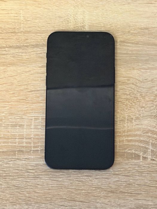 Продам Iphone 12 64gb