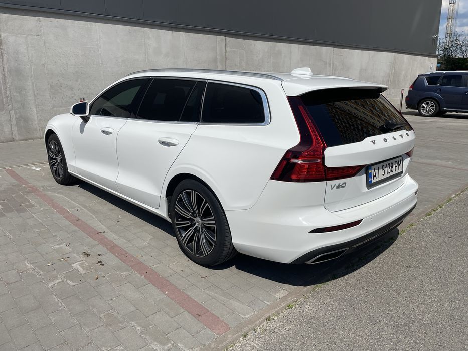 Volvo V60 2018 VIN YV1ZWA8UDK1015253 фото оголошення 5 з 24