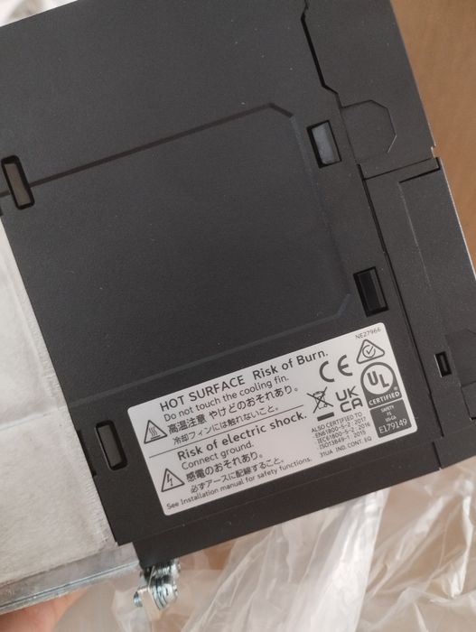 Falownik Omrom 3G3MX2-V2