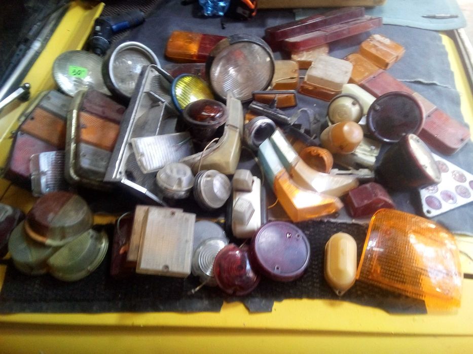 Продам лампофары от Субару фары и фонари плафончики