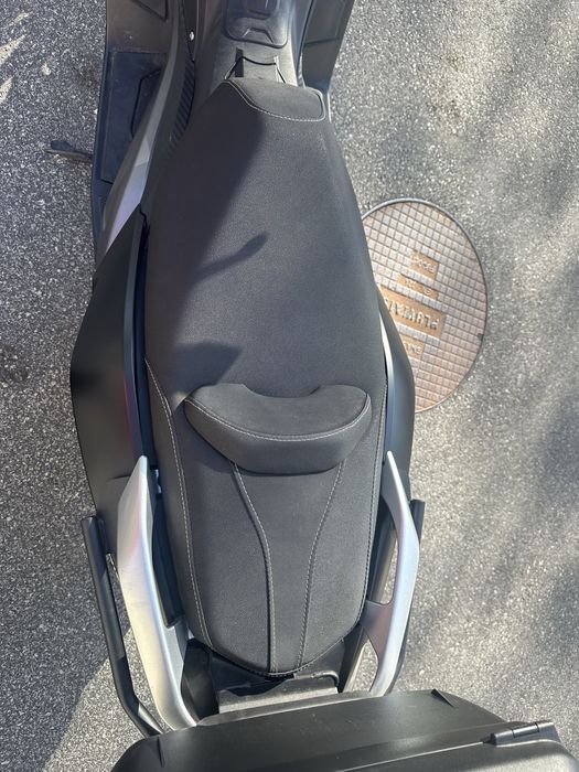 Keeway Vieste 300 com 9100 km   2022