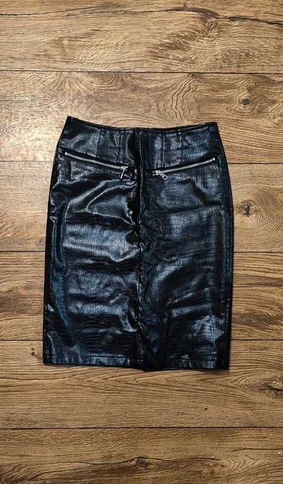Spódnica skórzana skóra eko skóra czarna wężowa Be loved