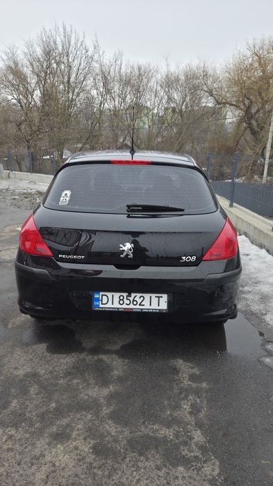 Продам:Пежо 308,2008р