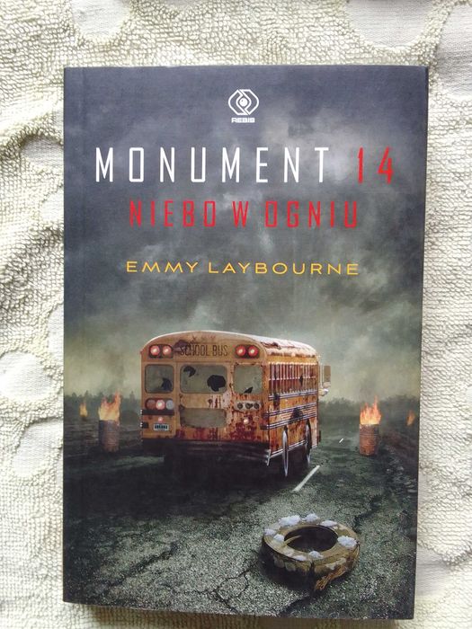 Emmy Laybourne monument 14 komplet 3 sztuk