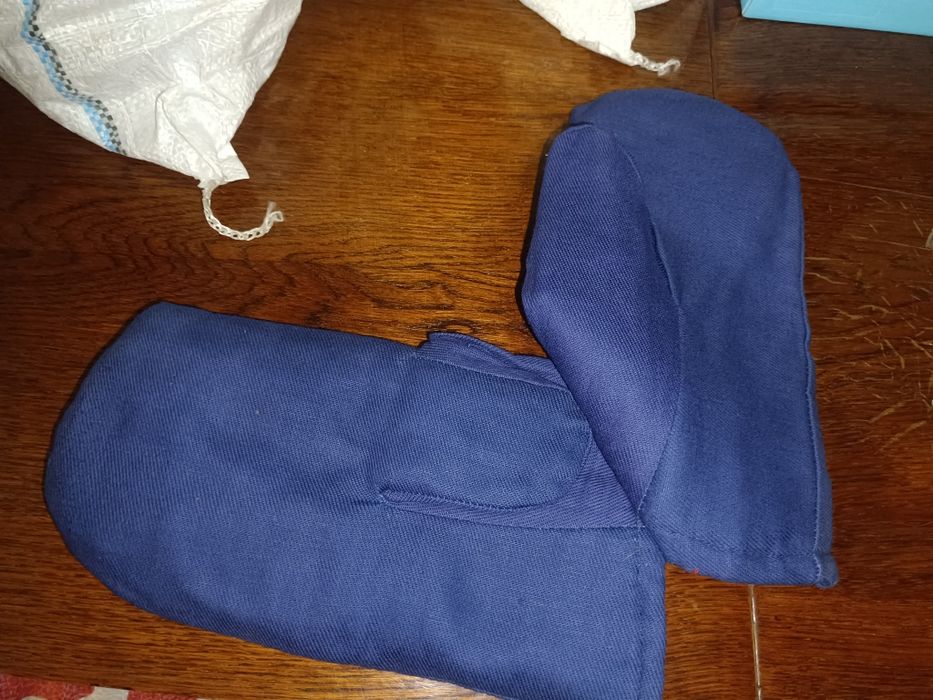 Зимние рабочие спецовые рукавицы ватные теплые