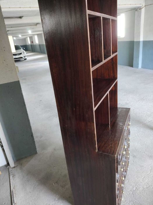 Estante em madeira em ótimo estado - Posso entregar