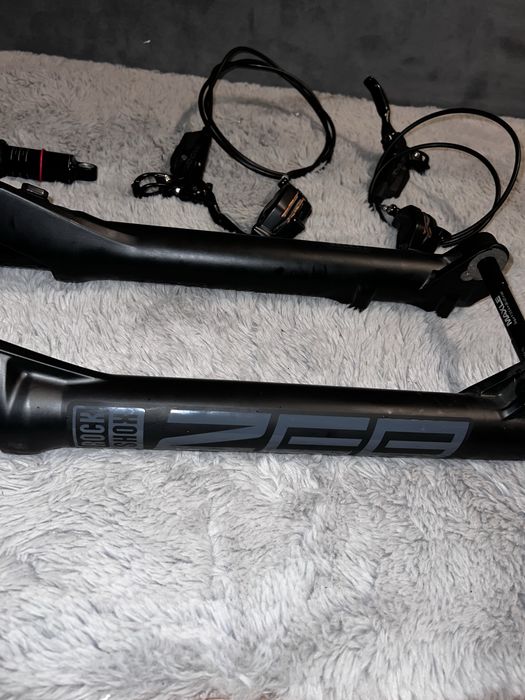 Rock Shox Zeb Select 170mm 29 NOWY