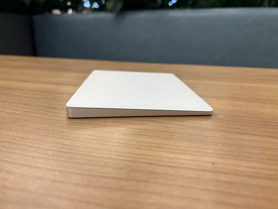 401-Apple Magic Trackpad 2