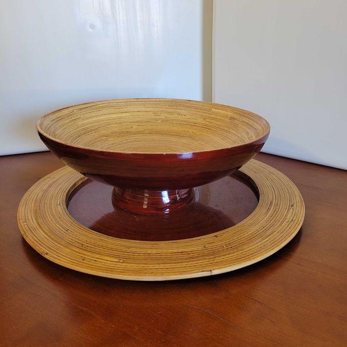 Vista Alegre Atlantis – Fruteiro e Pratos Decorativos