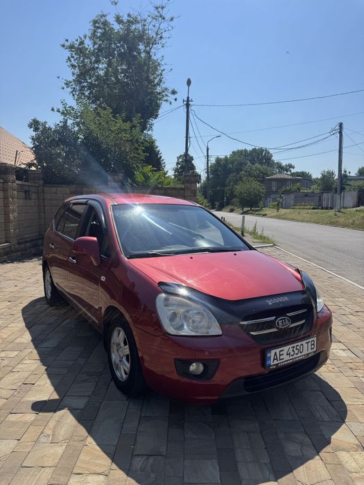 Продам Kia Carens 2008 г. 2.0 дизель