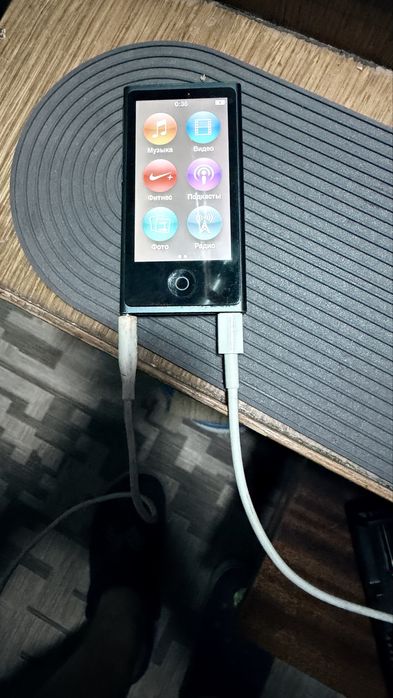 Apple iPod nano 7-го поколения.
