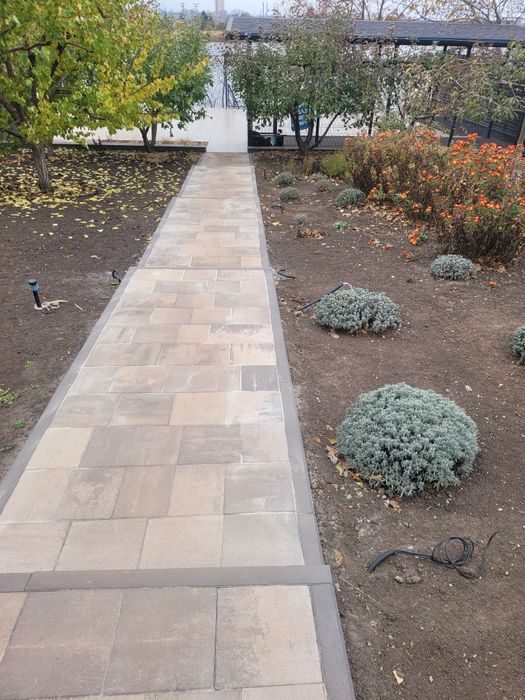 Укладка тротуарной плитки