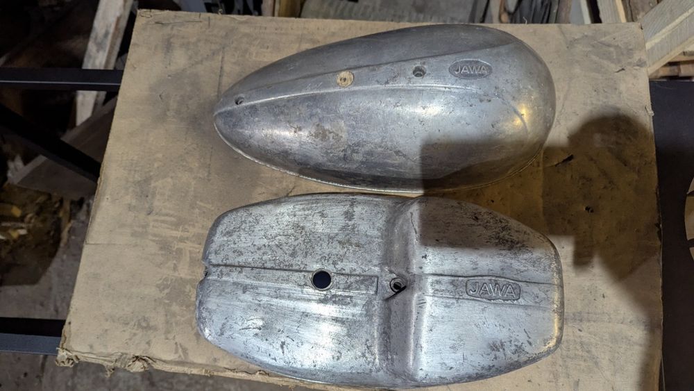 Бардачки Jawa 634 350 парабола капля руль капля кришка генератора ява 6в 634