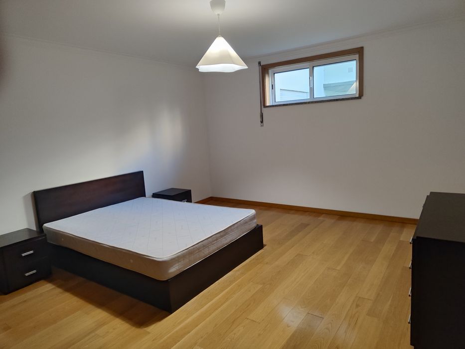 Apartamento T3 c/ lugar de garagem