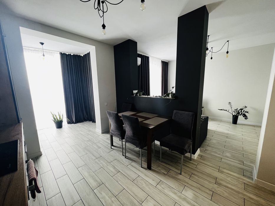 1.5к кв  Центр Люкс класу перші здачі