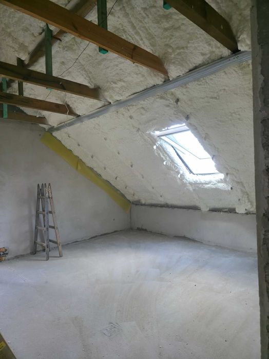 PIANA PUR Izolacja w 1 dzień na całe życie. Zobacz , jak to robimy