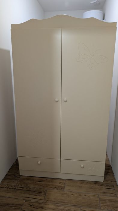 Дитяча шафа бежева