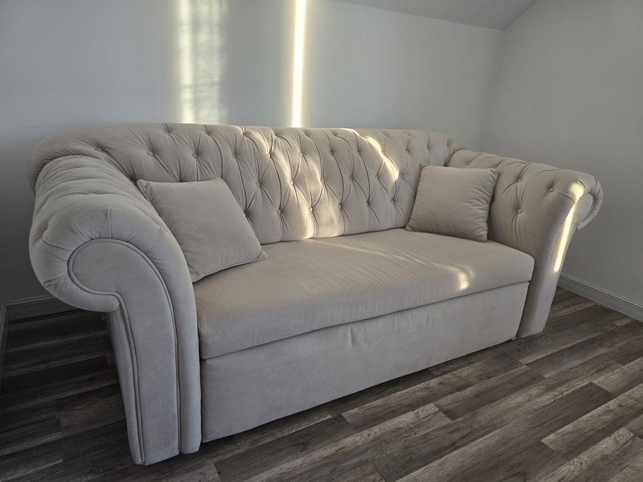 Sofa glamour z funkcją spania i pojemnikiem