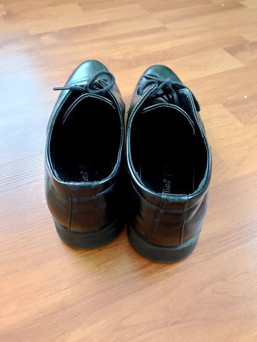 Eleganckie buty do garnituru chłopiencie rozmiar 38
