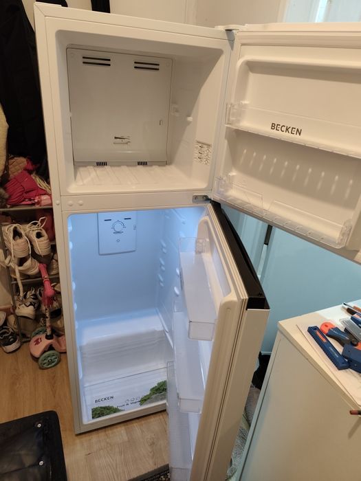 frigoríficoi e máquina de lavar a roupa