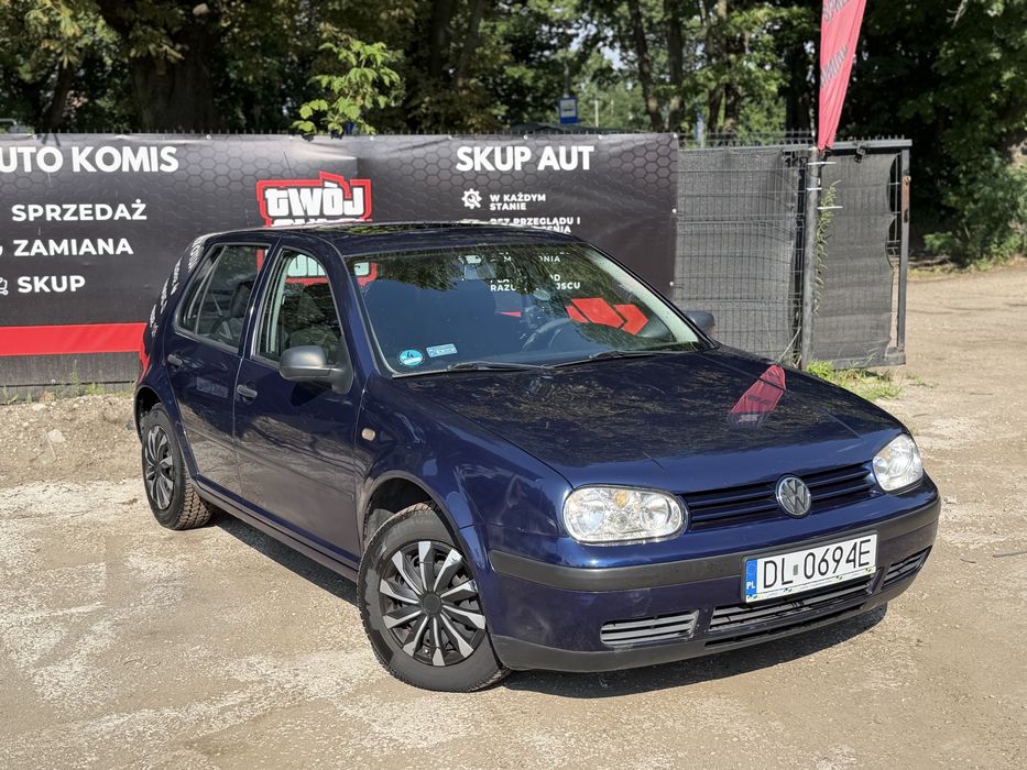 Volkswagen Golf IV 1.6 SR 1999 Klima Szyberdach Bluetooth USB Kamera Cofania Nowe Opony 242 Tys. Km Zadbany