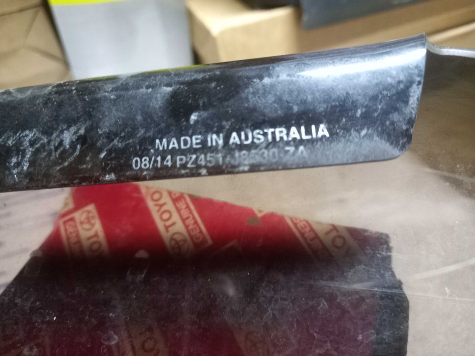 Дефлектор капота ( мухобойка ) Lexus GX460