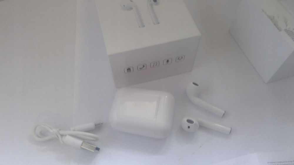 Bezprzewodowy zestaw słuchawkowy Bluetooth 5.0 i11 S34