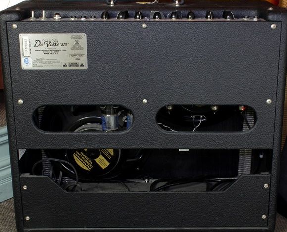 Fender Hot Rod Deville 2x12"