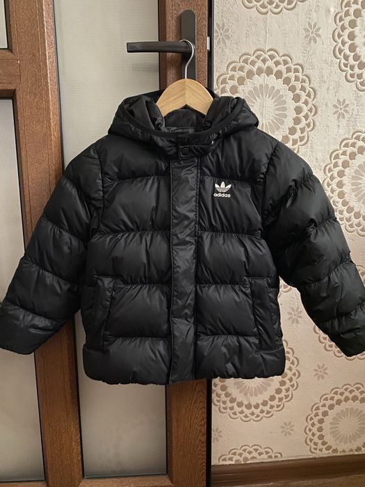 Детский зимний пуховик adidas