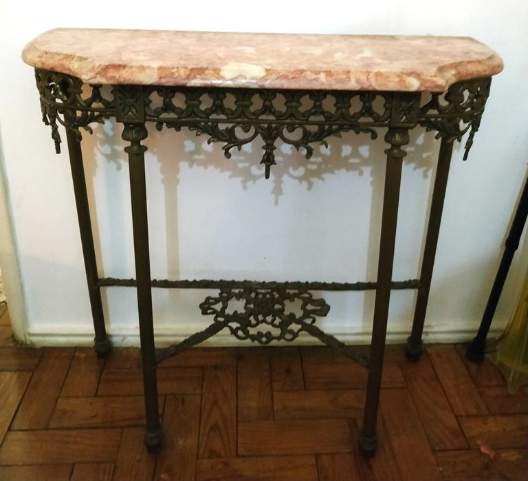 Bonita Credência Mármore Rosa Anos 50