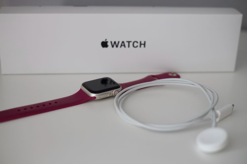 Apple Watch SE 40 mm GPS + Cellular Gen 2