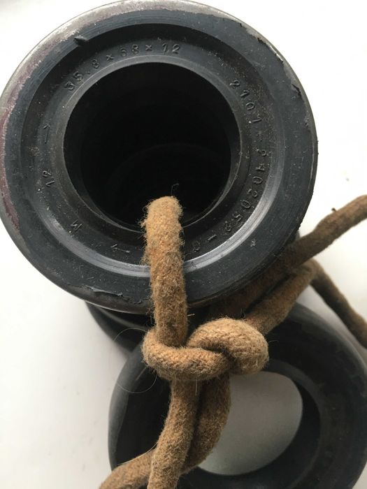 Сальники колінвала маленькі двигуна ВАЗ2101