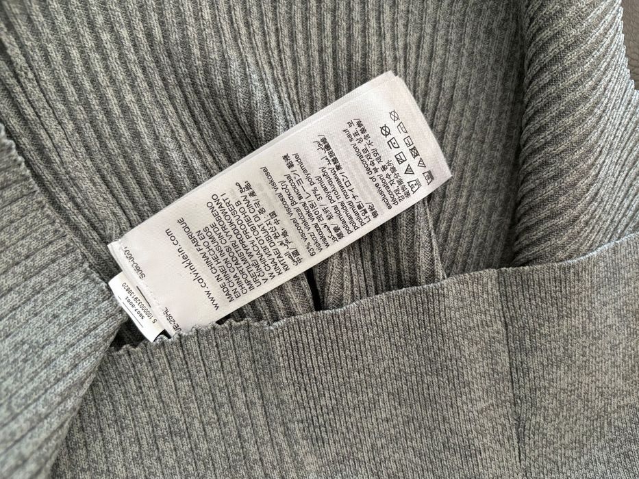 Calvin Klein Womenswear cienki sweter bluzka z  rozcięciem  XL/ XXL