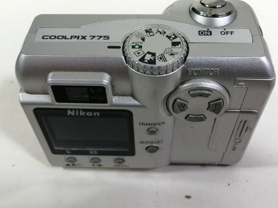 Фотоаппарат Nikon Coolpix 775