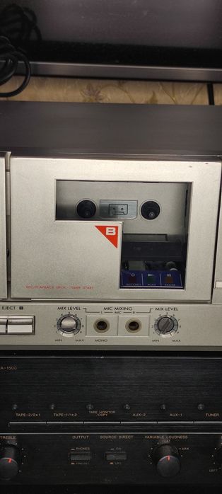 Дека двухкассетная, магнитофон JVC KD W7E